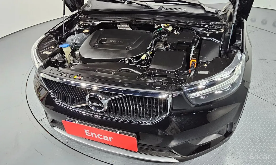 Volvo XC40 2018 B4 Momentum