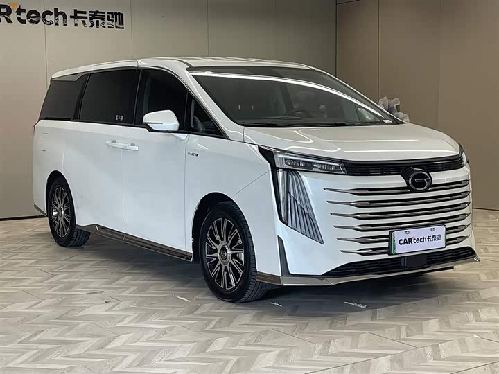 GAC Trumpchi E9 2025 2025款 E9 超级快充 尊享