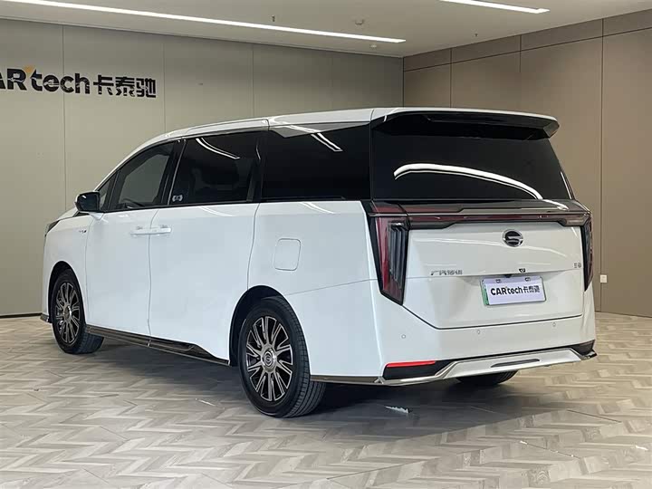 GAC Trumpchi E9 2025 2025款 E9 超级快充 尊享