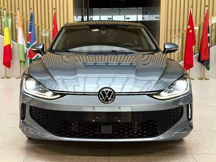 Volkswagen Lamando L 2022 2022款 凌渡L 280TSI DSG炫辣版