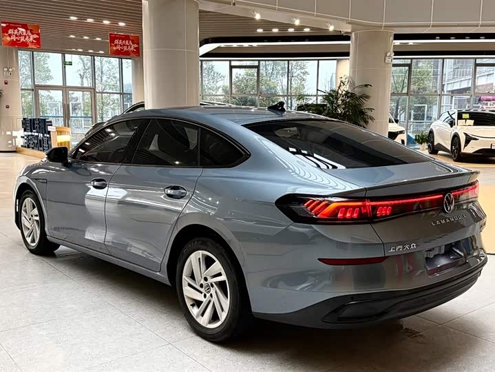 Volkswagen Lamando L 2022 2022款 凌渡L 280TSI DSG炫辣版