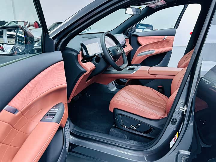 Changan CS75 Plus 2025 2025款 第四代 1.5T 新蓝鲸 智慧旗舰型