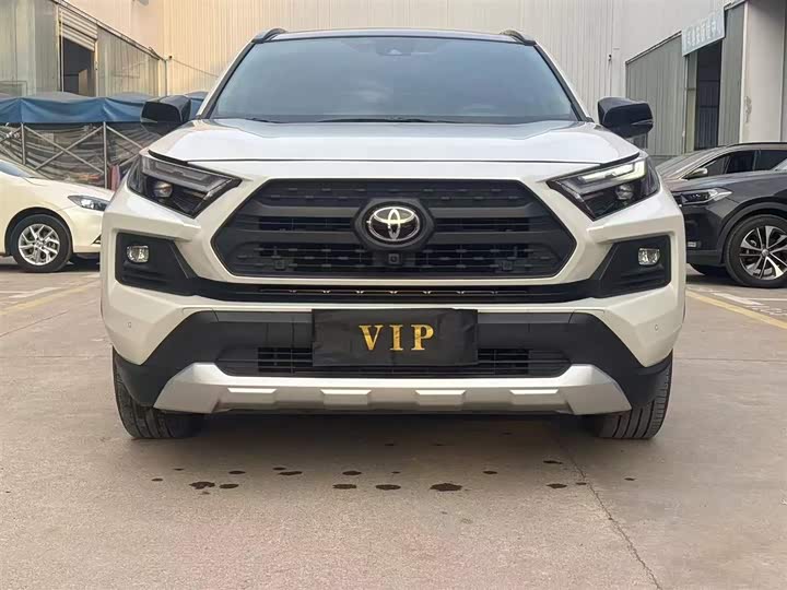 صورة 6 - Toyota RAV4