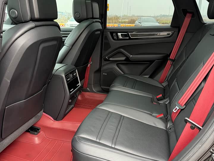 Zdjęcie 7 - Porsche Cayenne Hybrid