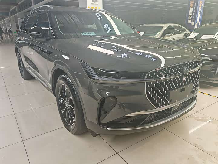 Lincoln Nautilus 2025 2025款 2.0T 四驱尊享版