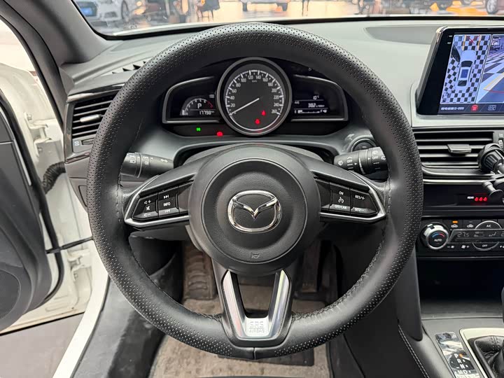Mazda CX-4 2021 2021款 2.0L 自动两驱蓝天探索版