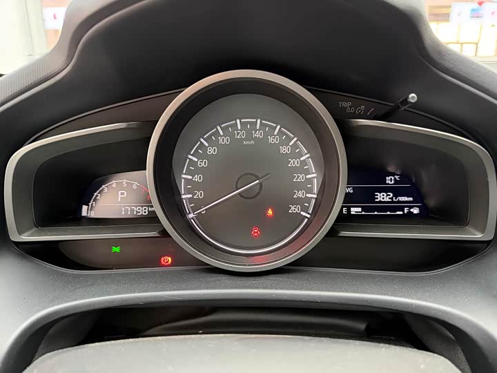 Mazda CX-4 2021 2021款 2.0L 自动两驱蓝天探索版