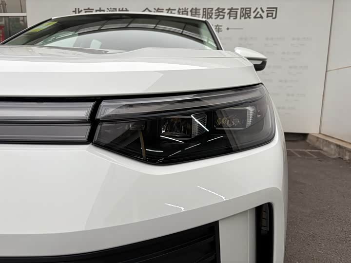 Volkswagen Tayron 2026 2026款 探岳L 300TSI 两驱精英