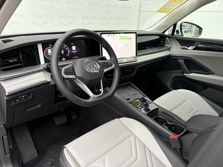 Volkswagen Tayron 2026 2026款 探岳L 300TSI 两驱精英