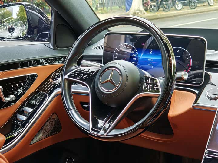 Фото 7 - Mercedes-Benz Maybach S-Class