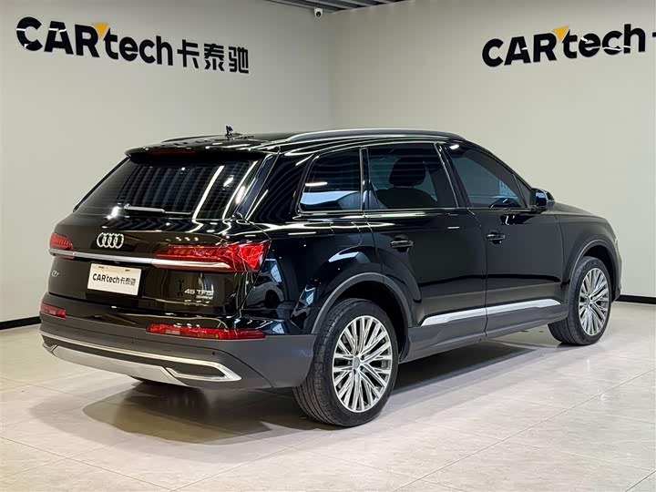 Audi Q7 2021 2021款 45 TFSI quattro S line运动型