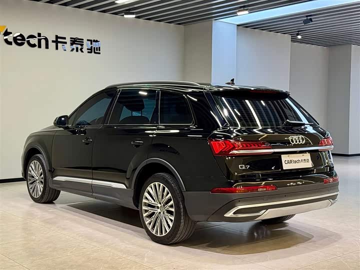 Audi Q7 2021 2021款 45 TFSI quattro S line运动型