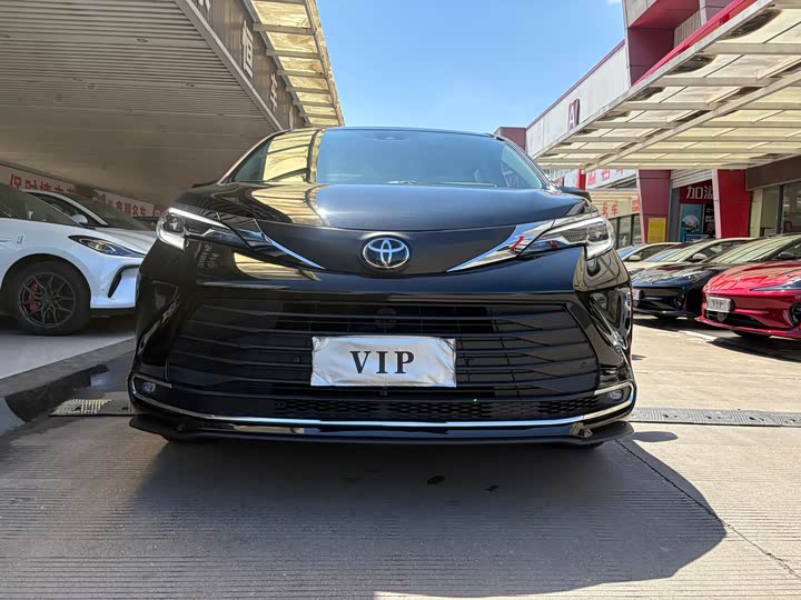 Toyota Sienna 2024 2024款 2.5L混动 舒适版