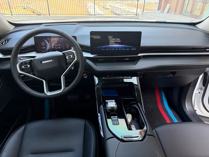Photo 4 - Haval H6