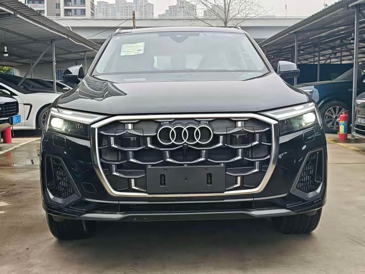 Audi Q7 2025 2025款 55 TFSI quattro S line运动型