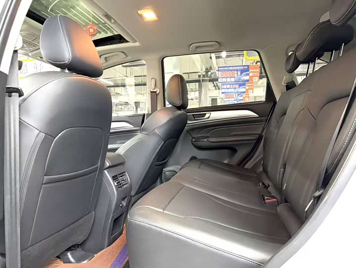 2023 Haval M6