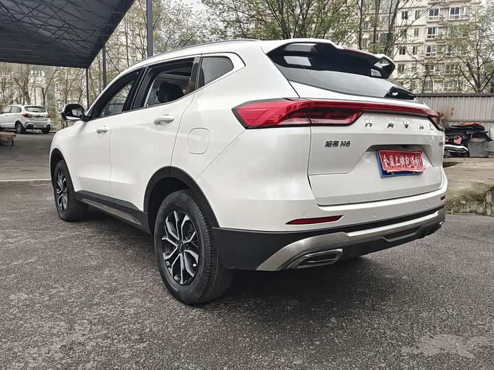 Zdjęcie 8 - Haval H6