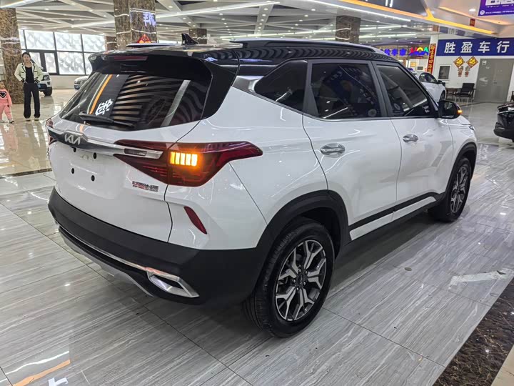 Zdjęcie 6 - Kia KX3