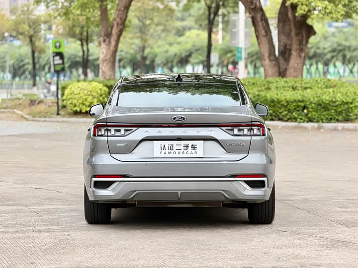 Фото 6 - Ford Mondeo
