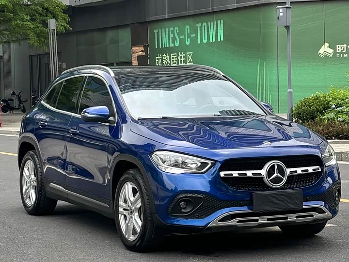 Фото 3 - Mercedes-Benz GLA-Class