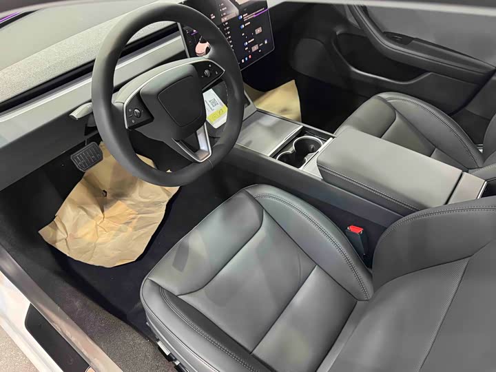 Tesla Model 3 2025 2025款 改款 后轮驱动版