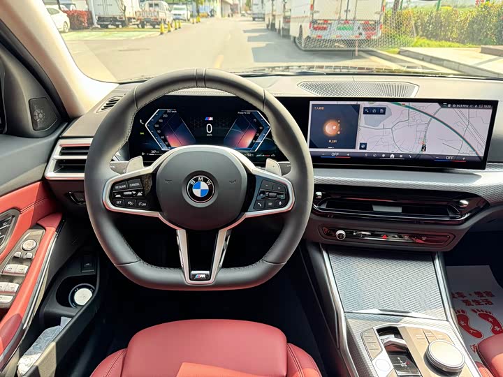 BMW 3 Series 2025 2025款 330Li M运动曜夜套装
