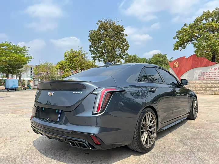Cadillac CT4 2021 2021款 28T 尊贵型