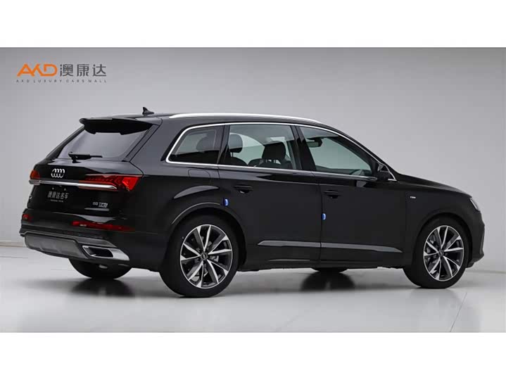Audi Q7 2021 2021款 55 TFSI quattro S line运动型
