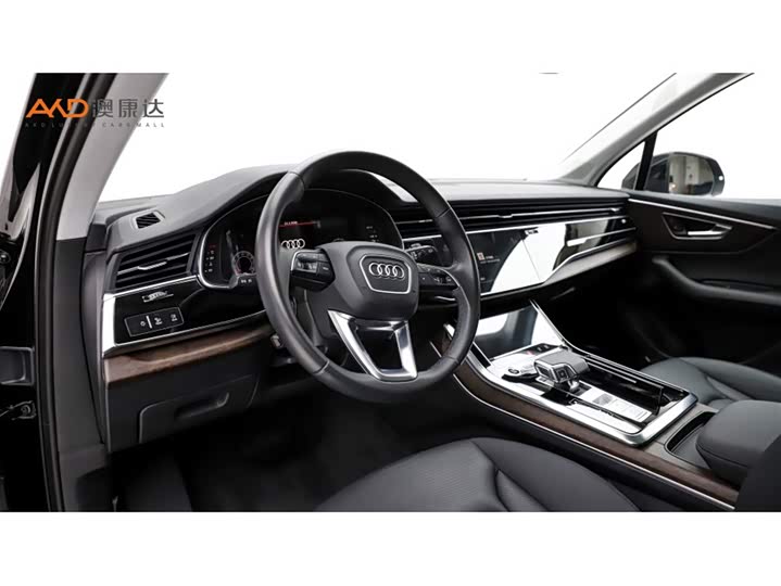 Audi Q7 2021 2021款 55 TFSI quattro S line运动型