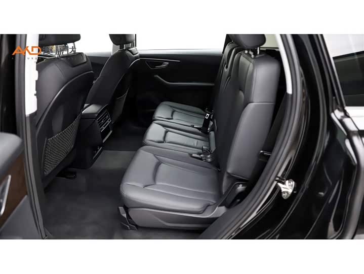 Audi Q7 2021 2021款 55 TFSI quattro S line运动型