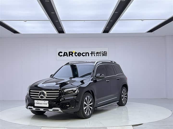 Фото 1 - Mercedes-Benz GLB-Class