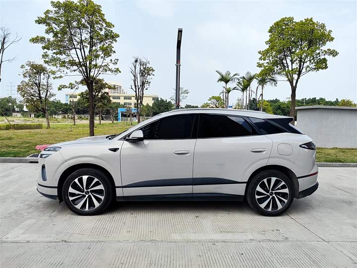 Zdjęcie 3 - BYD Sea Lion 06 Hybrid/EV