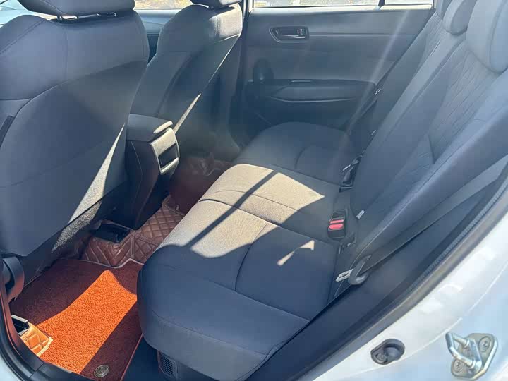 Toyota Corolla Cross 2024 2024款 2.0L 智能电混双擎 先锋版