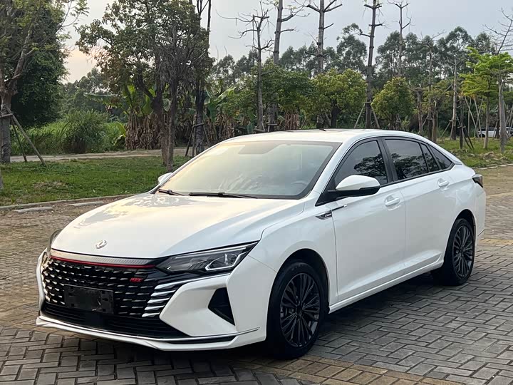 Dongfeng Aeolus Yixuan Max 2022 2022款 1.5T 超帅潮爸版