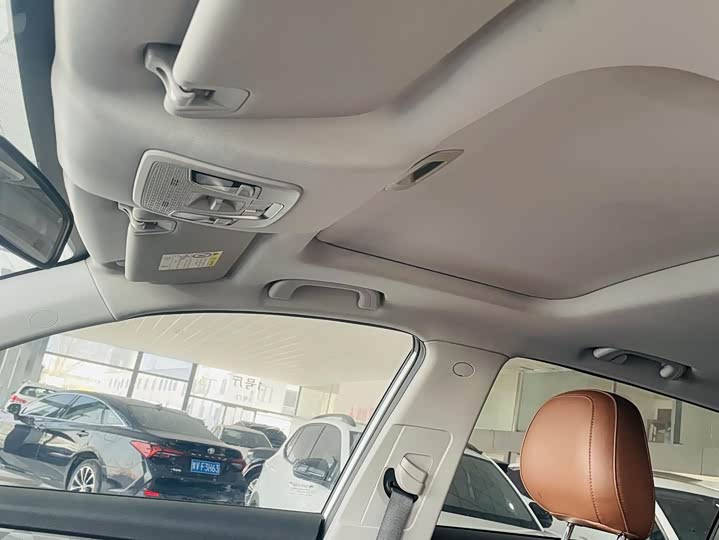 Zdjęcie 7 - Geely Vision X6