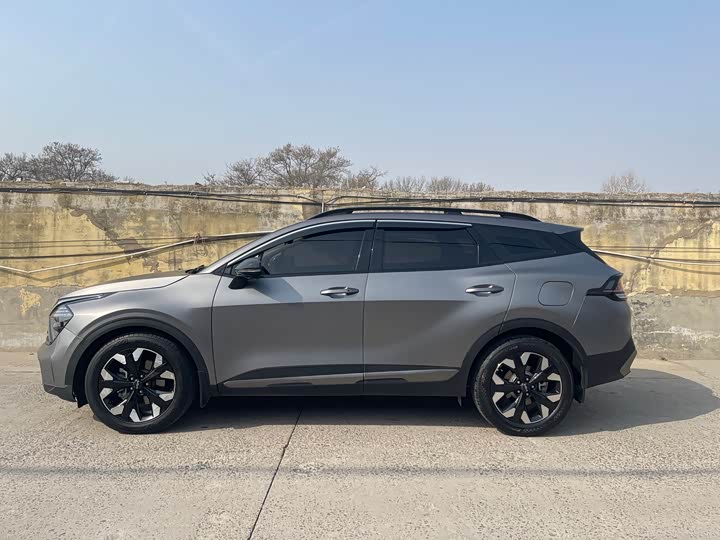 Kia Sportage 2023 2023款 2.0T 两驱旗舰版