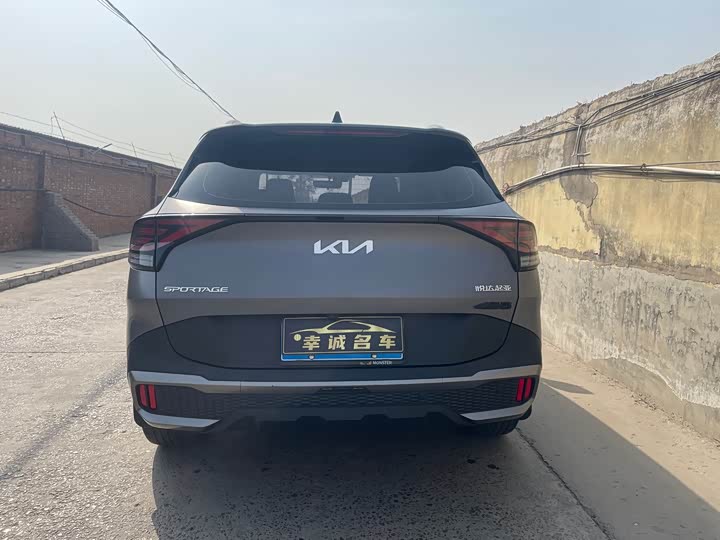 Kia Sportage 2023 2023款 2.0T 两驱旗舰版