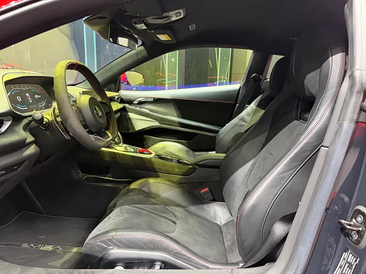 Lotus Emira 2021 2021款 2.0T DCT First Edition