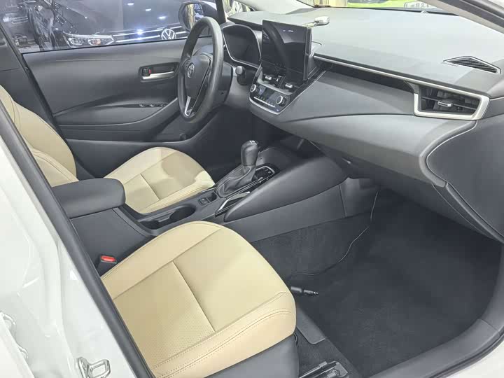 Toyota Levin 2023 2023款 智能电混双擎 1.8L 领先版