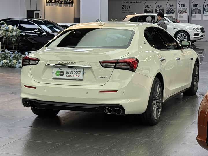 Maserati Ghibli 2021 2021款 2.0T 锋芒版