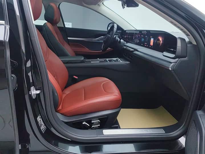 Lincoln Z (Zephyr) 2024 2024款 2.0T 尊尚版