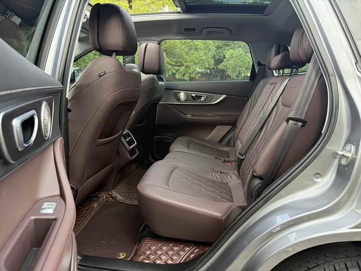Zdjęcie 8 - Chery Tiggo 8 Pro