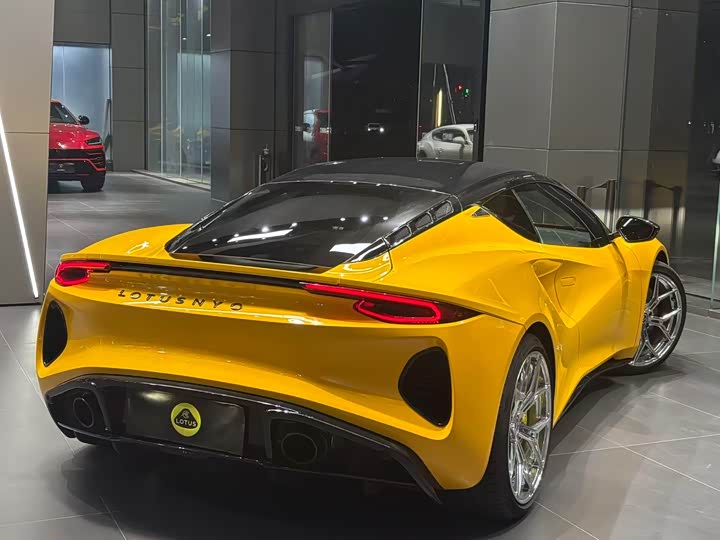 Lotus Emira 2022 2022款 3.5T V6 手动 First Edition