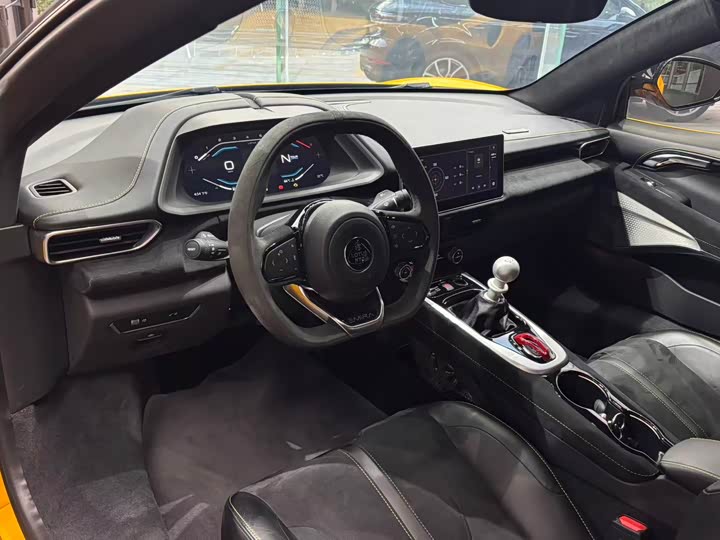 Lotus Emira 2022 2022款 3.5T V6 手动 First Edition