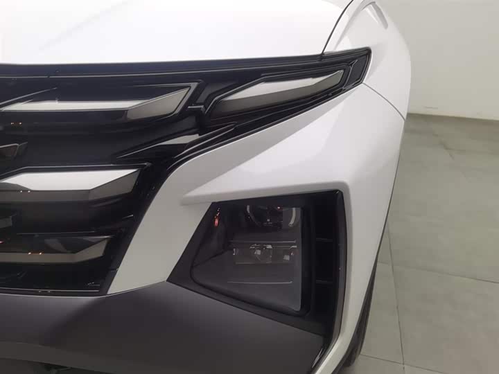 Hyundai Tucson L 2025 2025款 途胜L 1.5T 尊贵版
