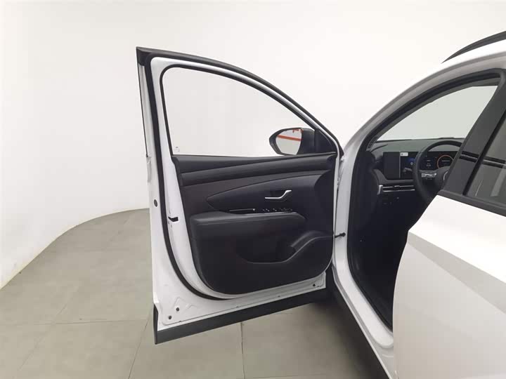 Hyundai Tucson L 2025 2025款 途胜L 1.5T 尊贵版
