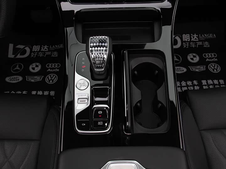 GAC Trumpchi M8 2024 2024款 大师系列 400T 至尊版