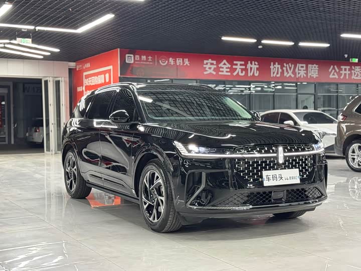 Lincoln Nautilus 2025 2025款 2.0T 四驱尊睿混动版