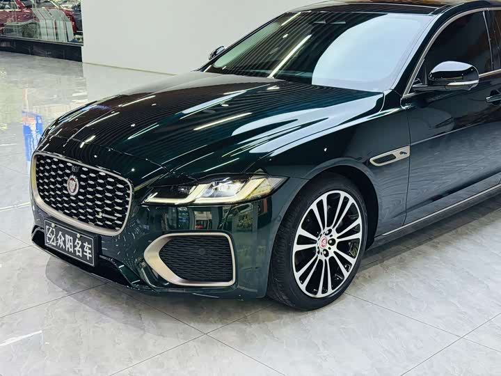 Jaguar XF L 2024 2024款 2.0T P250 两驱尊享豪华版