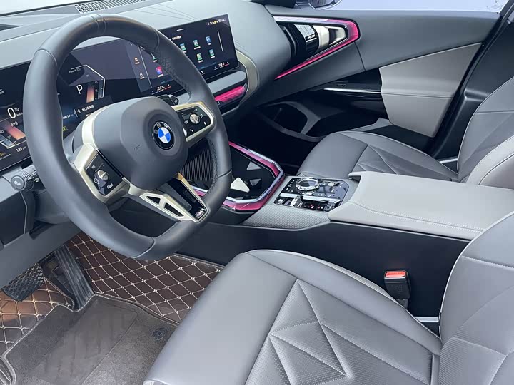 Photo 8 - BMW X3